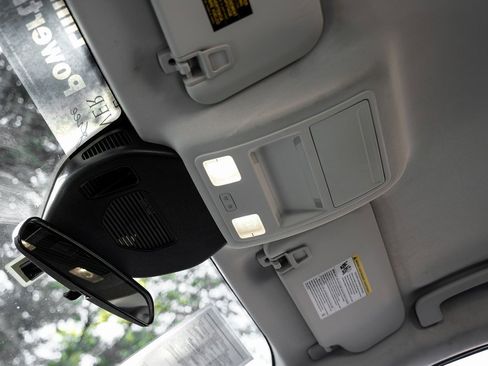 Used 2022 Ford Escape SE w/ Convenience Package image 40