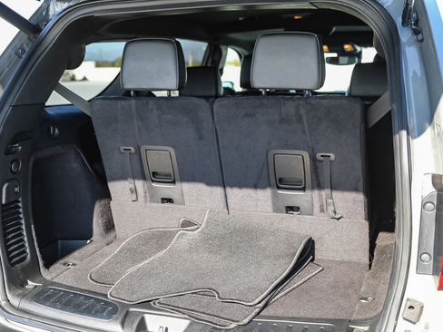 Used 2021 Dodge Durango R/T w/ Technology Group image 25