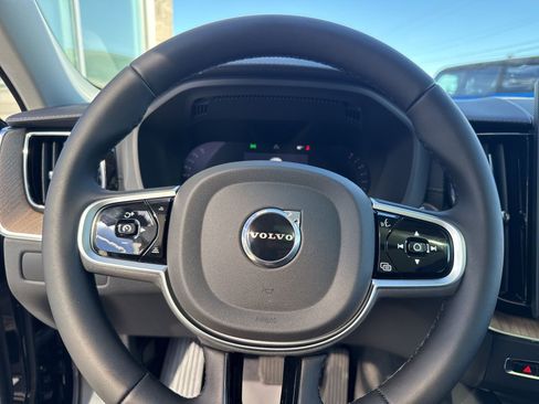 New 2026 Volvo XC60 B5 Ultra w/ Protection Package Premier image 25