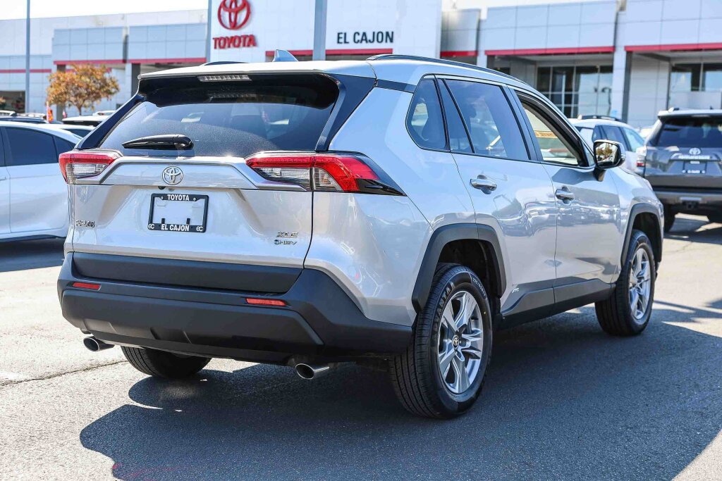 Certified 2025 Toyota RAV4 XLE AWD/4WD image 23