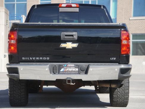 Used 2014 Chevrolet Silverado 1500 LTZ Z71 w/ LTZ Plus Package AWD/4WD image 11