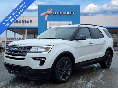 Used 2018 Ford Explorer XLT w/ XLT Appearance Package