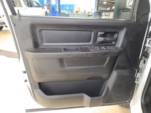 New 2026 RAM 3500 4x4 Crew Cab DRW image 13