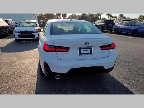 New 2025 BMW 330i 330i w/ M Sport Package image 18