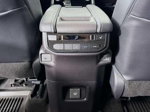 New 2026 Toyota Grand Highlander Limited image 29