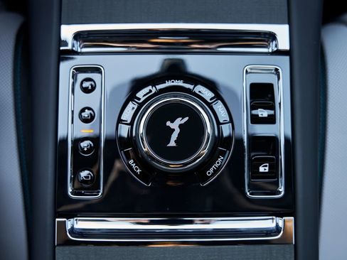 Used 2025 Rolls-Royce Ghost AWD/4WD image 78