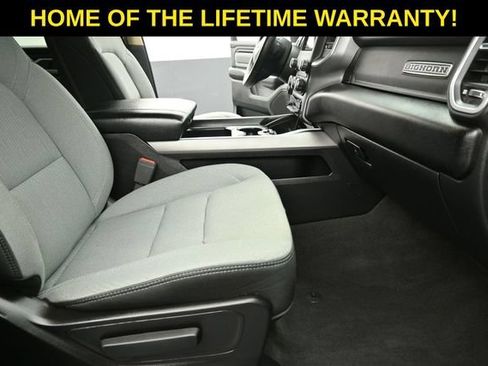 Used 2020 RAM 1500 Big Horn AWD/4WD image 39