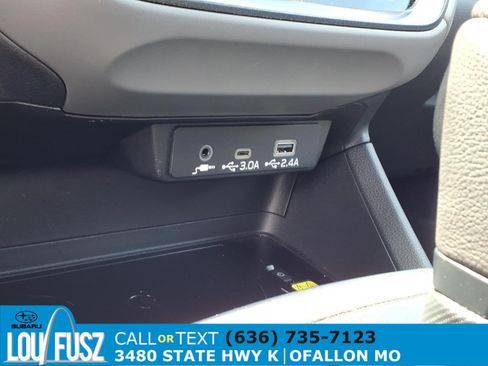 Used 2024 Subaru Crosstrek 2.5i Limited w/ Crosstrek Mirror Package AWD/4WD image 14
