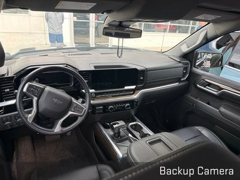 Used 2022 Chevrolet Silverado 1500 RST w/ Protection Package AWD/4WD image 9