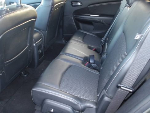 Used 2016 Dodge Journey Crossroad w/ Popular Equipment Group image 8