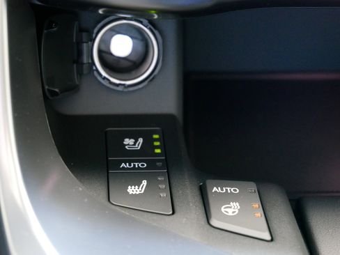 New 2025 Lexus LX 700h F Sport image 38