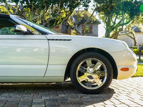 Used 2002 Ford Thunderbird Deluxe image 45