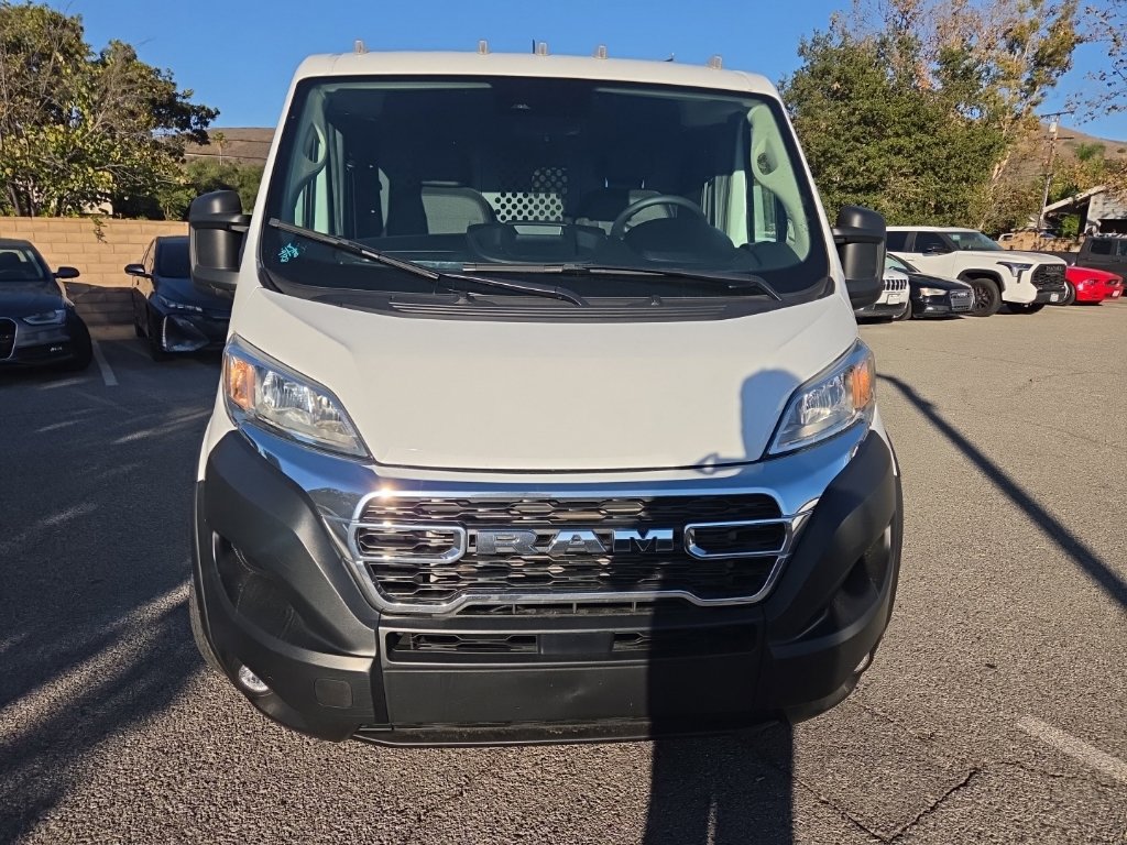 Used 2025 RAM ProMaster 2500 w/ U-Haul Equipment Group FWD image 8