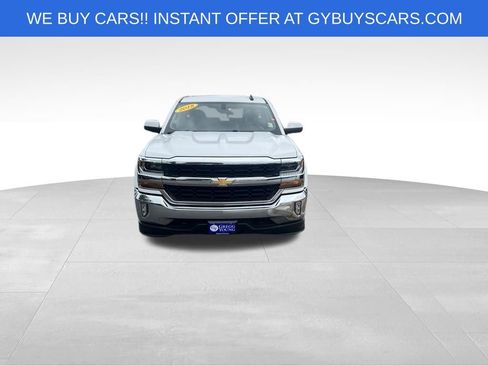Used 2018 Chevrolet Silverado 1500 LT w/ All Star Edition AWD/4WD image 3