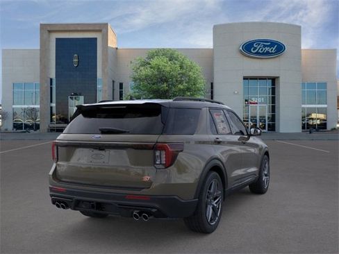 New 2026 Ford Explorer ST image 8