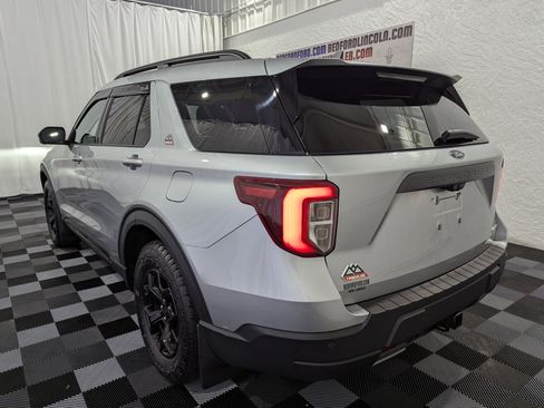 Used 2022 Ford Explorer Timberline w/ Timberline Technology Package AWD/4WD image 8