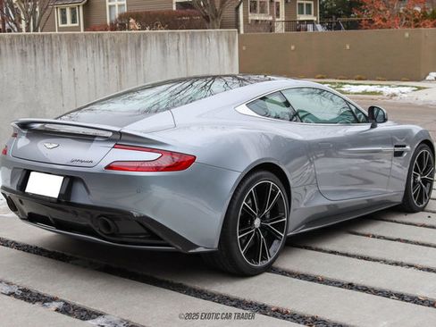 Used 2014 Aston Martin Vanquish Coupe image 8