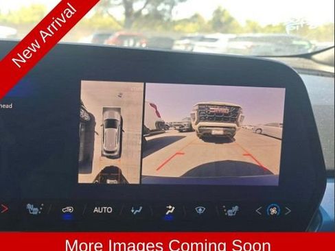 Used 2024 Chevrolet Equinox EV LT FWD image 15