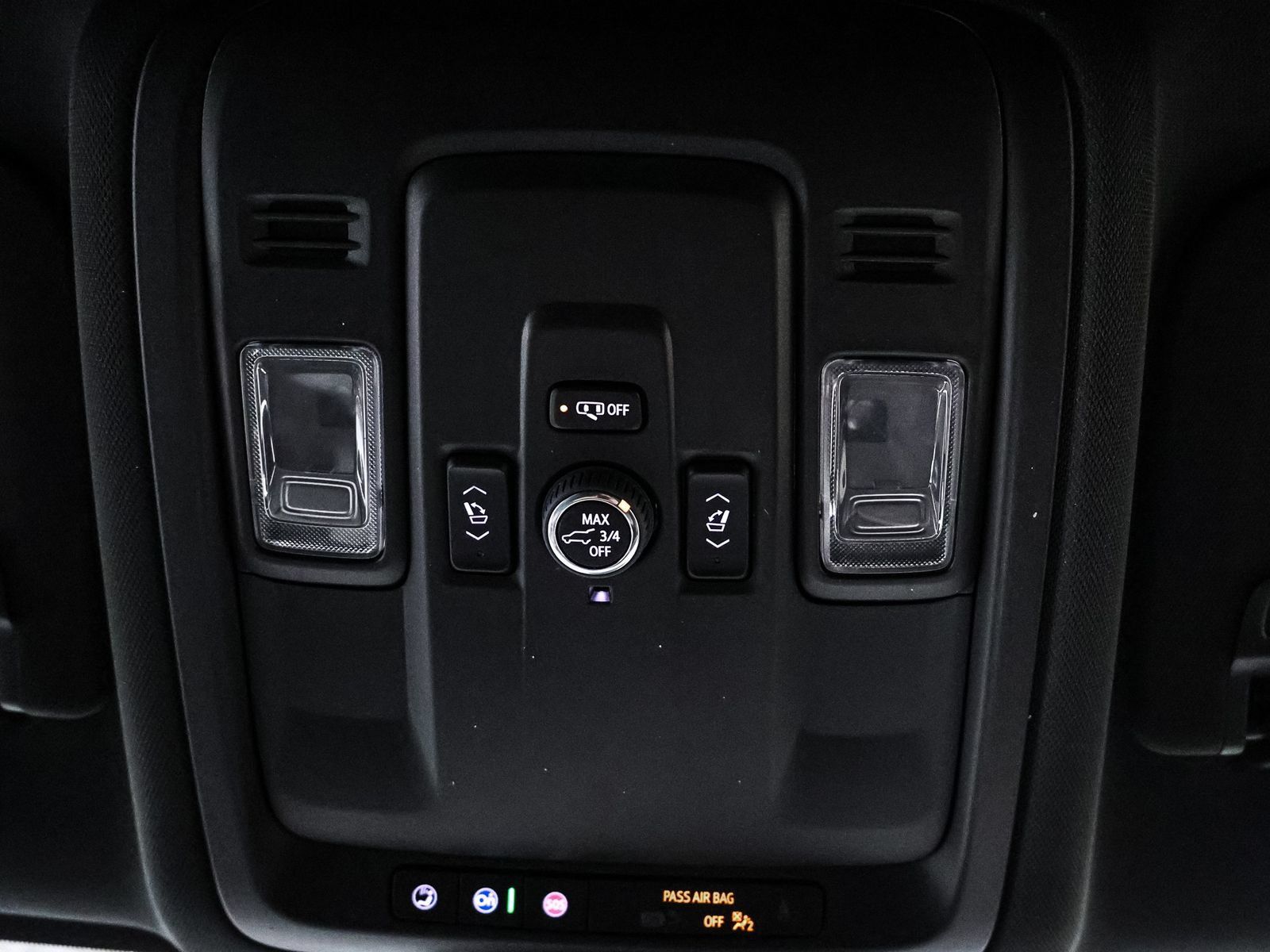 Used 2025 GMC Yukon Elevation AWD/4WD image 33