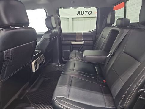 Used 2019 Ford F350 Lariat w/ Chrome Package image 34