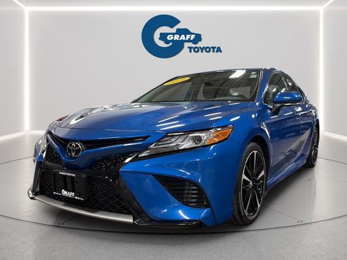 Used 2019 Toyota Camry XSE FWD image 1