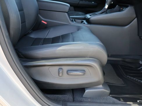 Certified 2023 Honda CR-V EX-L image 10