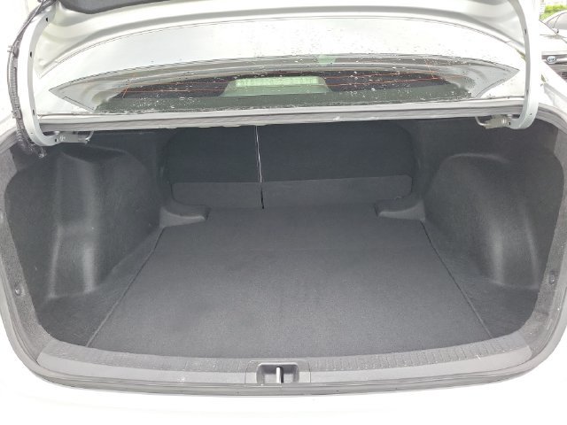 Used 2025 Toyota Corolla LE w/ LE Premium Package FWD image 5