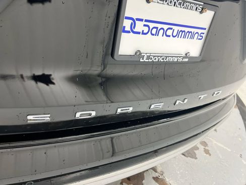 Used 2021 Kia Sorento SX AWD/4WD image 28