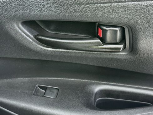 Used 2025 Toyota Corolla LE FWD image 52