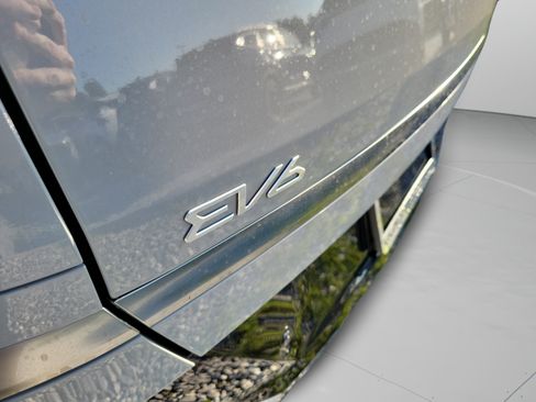 New 2026 Kia EV6 Wind RWD image 30
