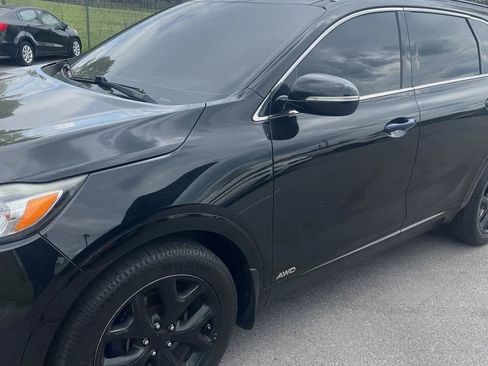 Used 2017 Kia Sorento SX AWD/4WD image 2
