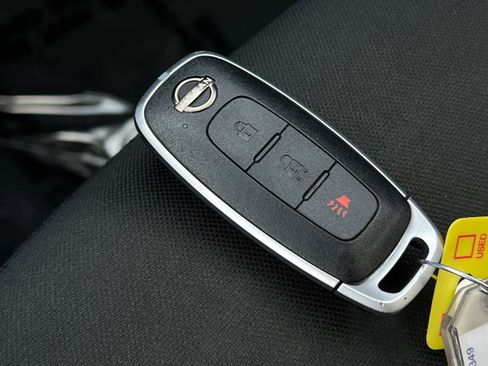 Used 2024 Nissan Kicks S image 29