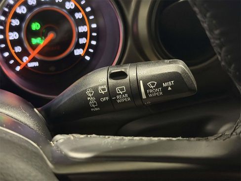 Used 2018 Jeep Wrangler Sport S image 17