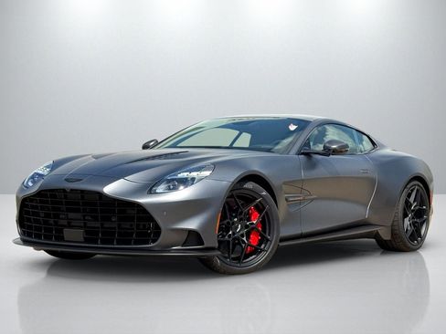 New 2025 Aston Martin Vanquish image 7