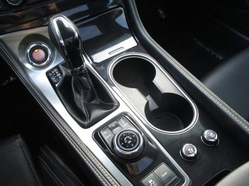 Used 2021 Nissan Maxima Platinum w/ Sport Mat Group image 23