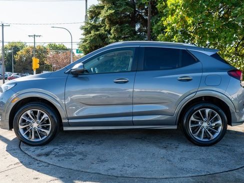 Used 2022 Buick Encore GX Select w/ Sport Touring Package image 9