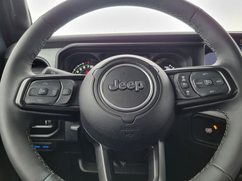 Used 2025 Jeep Wrangler Unlimited Sport S 4xe AWD/4WD image 8
