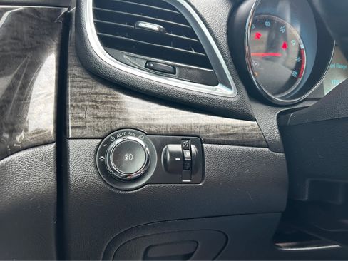 Used 2016 Buick Encore Convenience image 27