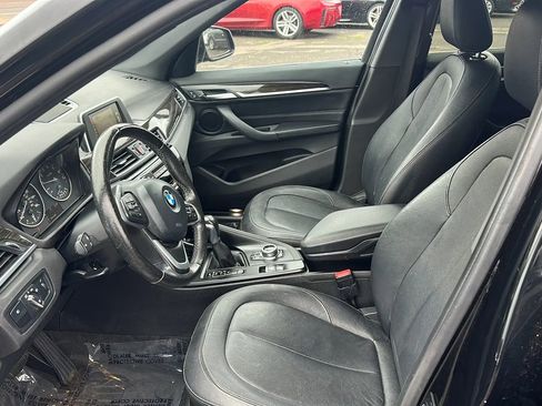 Used 2017 BMW X1 xDrive28i image 8
