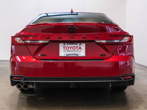 Used 2026 Toyota Camry SE w/ Convenience Package FWD image 8