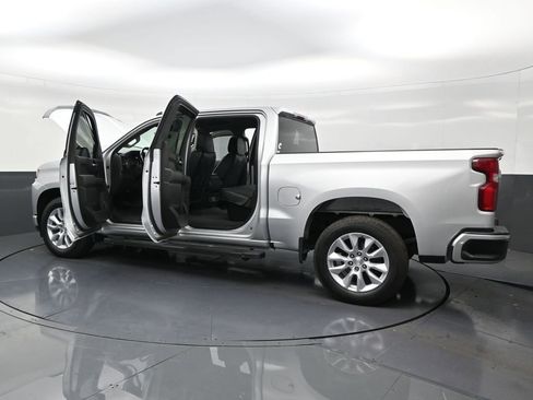 Used 2022 Chevrolet Silverado 1500 Custom image 31