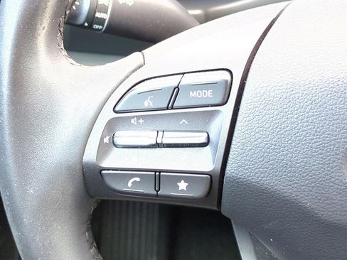 Certified 2023 Hyundai Kona SEL w/ Convenience Package image 23