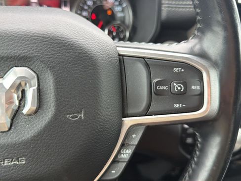Used 2020 RAM 1500 Laramie AWD/4WD image 22