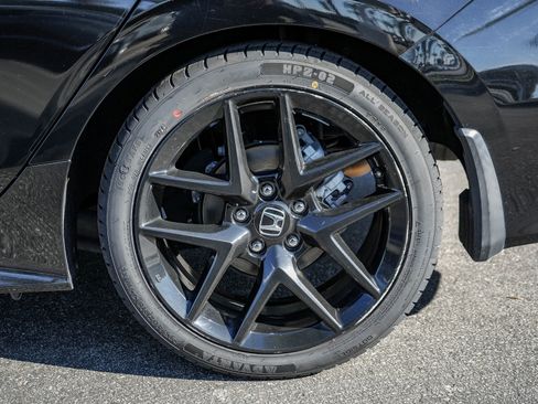 Certified 2023 Honda Civic Sport image 12