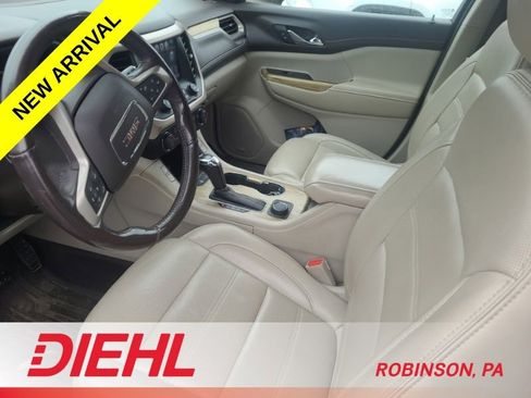 Used 2019 GMC Acadia Denali w/ Technology Package AWD/4WD image 8