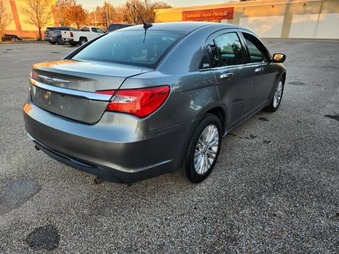 Used 2012 Chrysler 200 Limited image 61