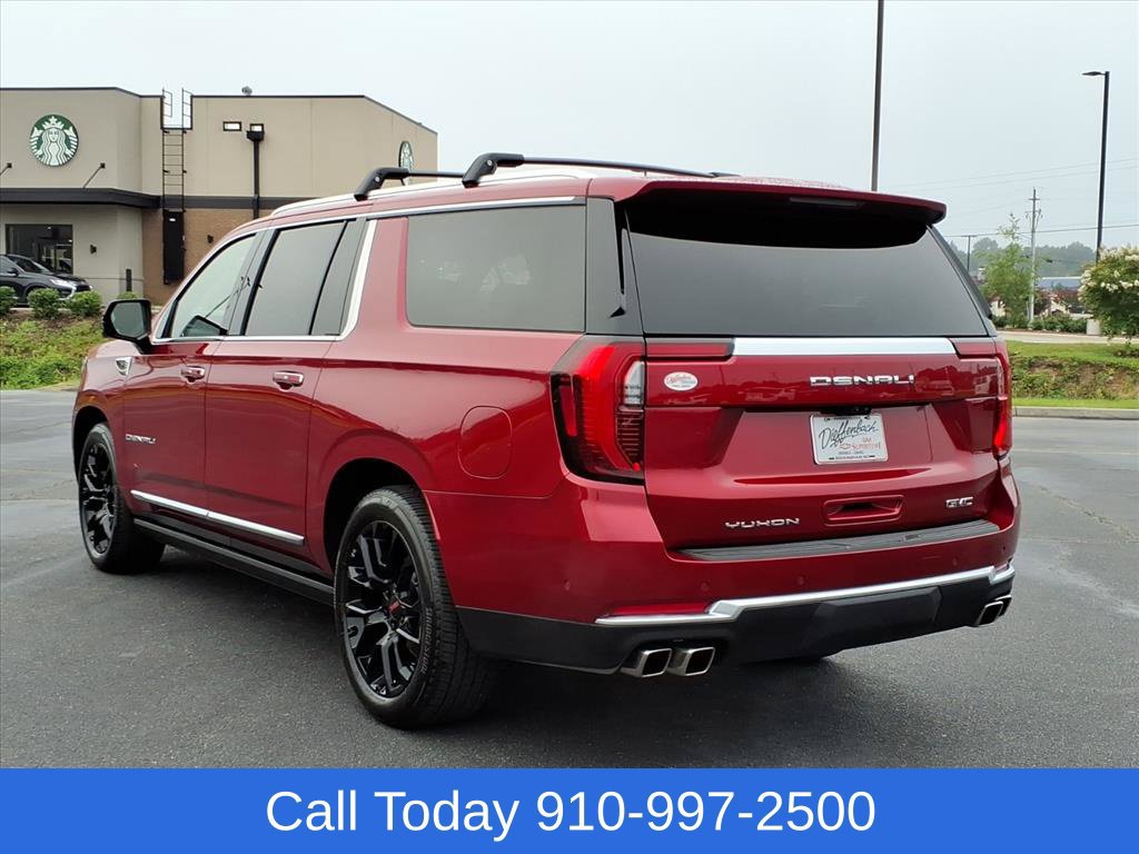 Used 2026 GMC Yukon XL Denali w/ Denali Reserve Package AWD/4WD image 5