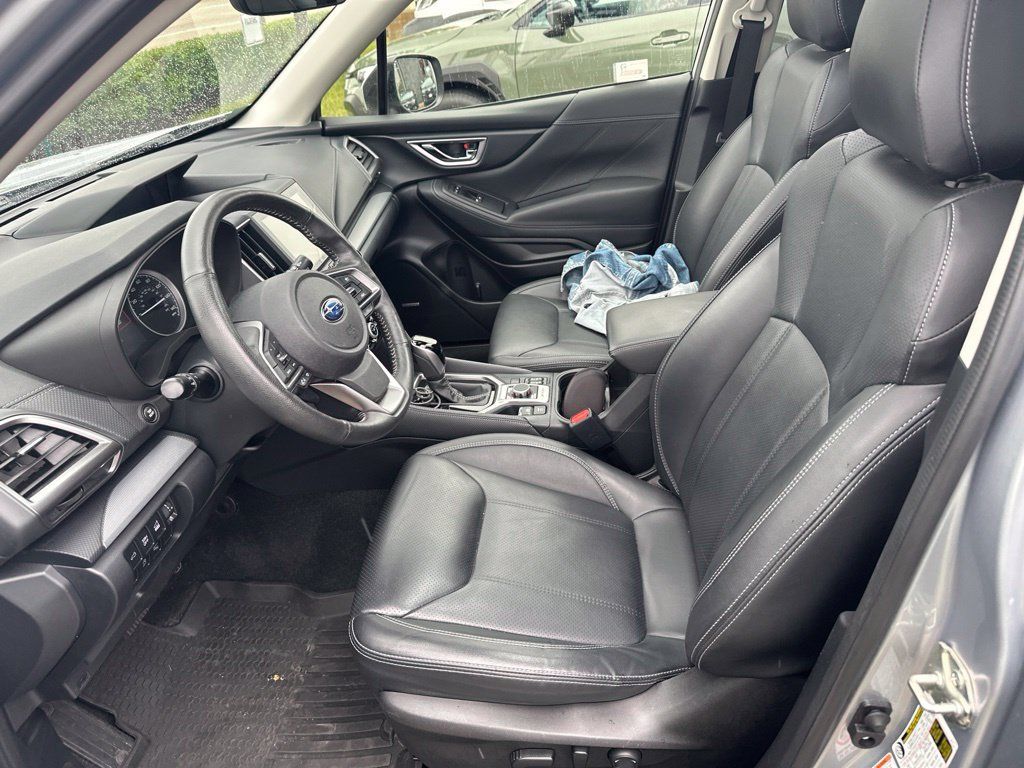 Used 2019 Subaru Forester Limited w/ Popular Package #3 AWD/4WD image 11