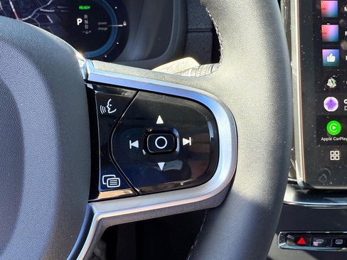 New 2025 Volvo XC90 T8 Ultra w/ Protection Package Premier image 13