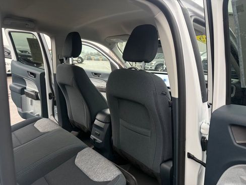 Used 2025 Ford Maverick XLT image 19